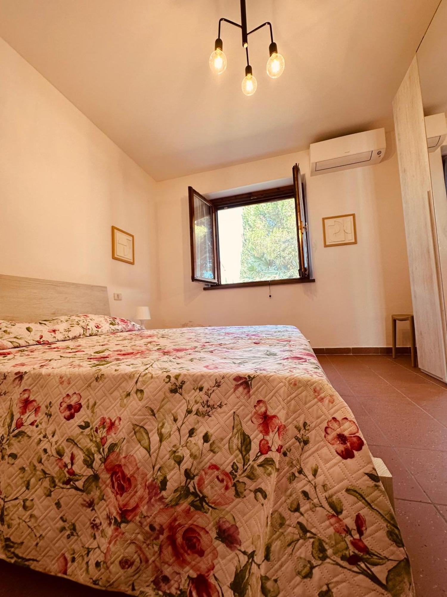 Agriturismo Santa Maria 福洛尼卡 外观 照片